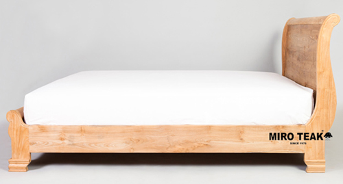 MIRO TEAK SLEDGE BED 雪橇床台 - 2