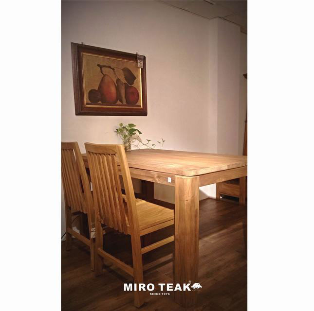 MIRO TEAK AUDY POP DINING TABLE 奧迪普普風餐桌 - 1