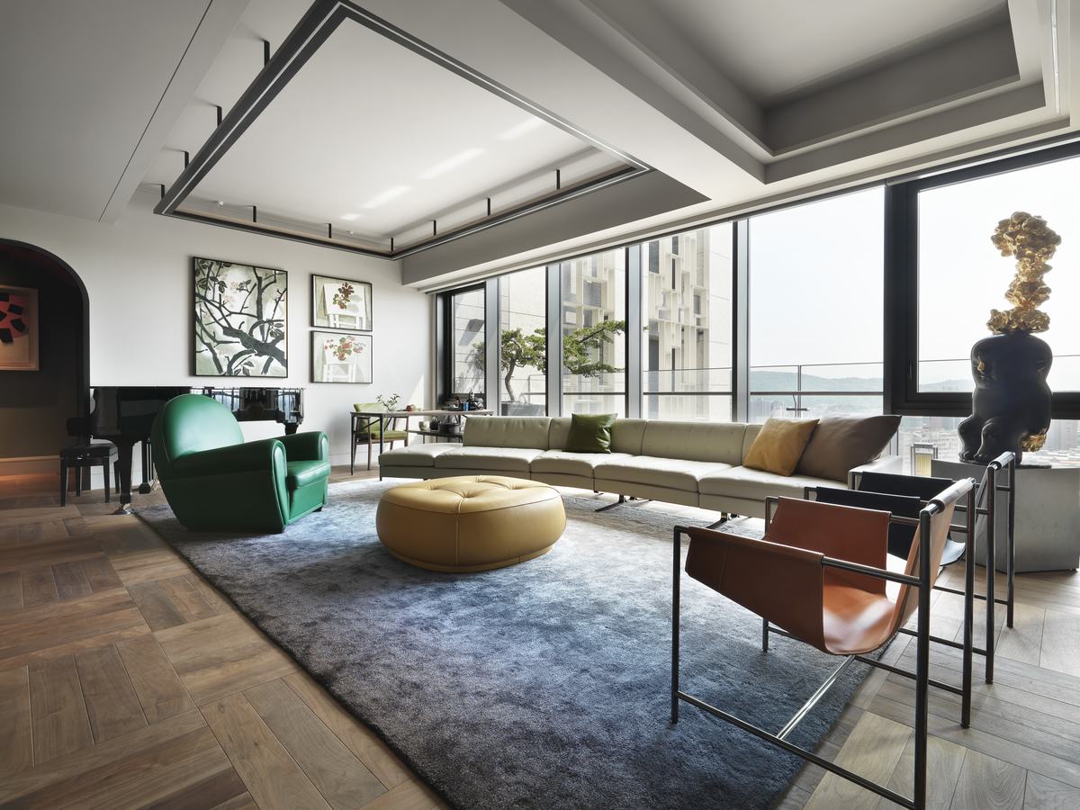 入住蒙德里安新造型風格派藝廊Loft｜135坪