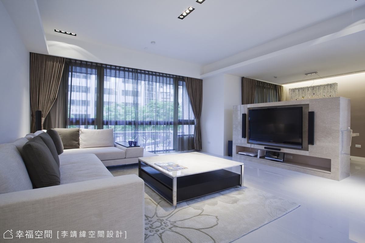 奢華內歛魅力 透過現代時尚的張力解析
