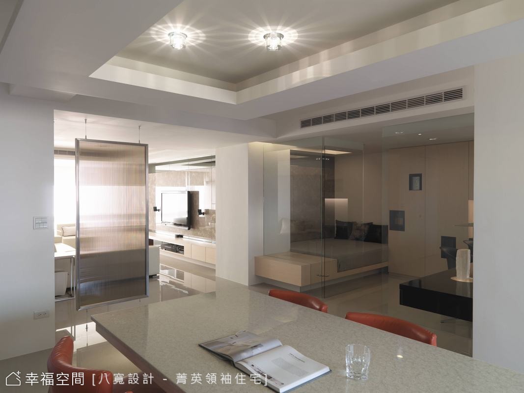 RESIDENCE214