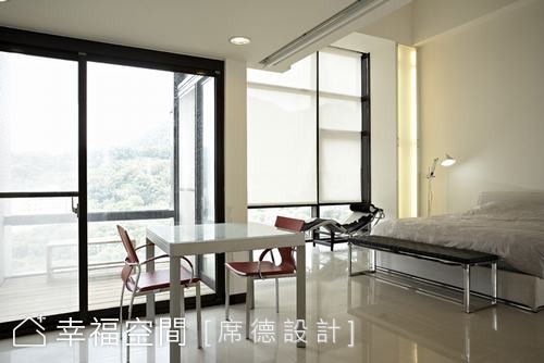 餐廳望向睡眠區