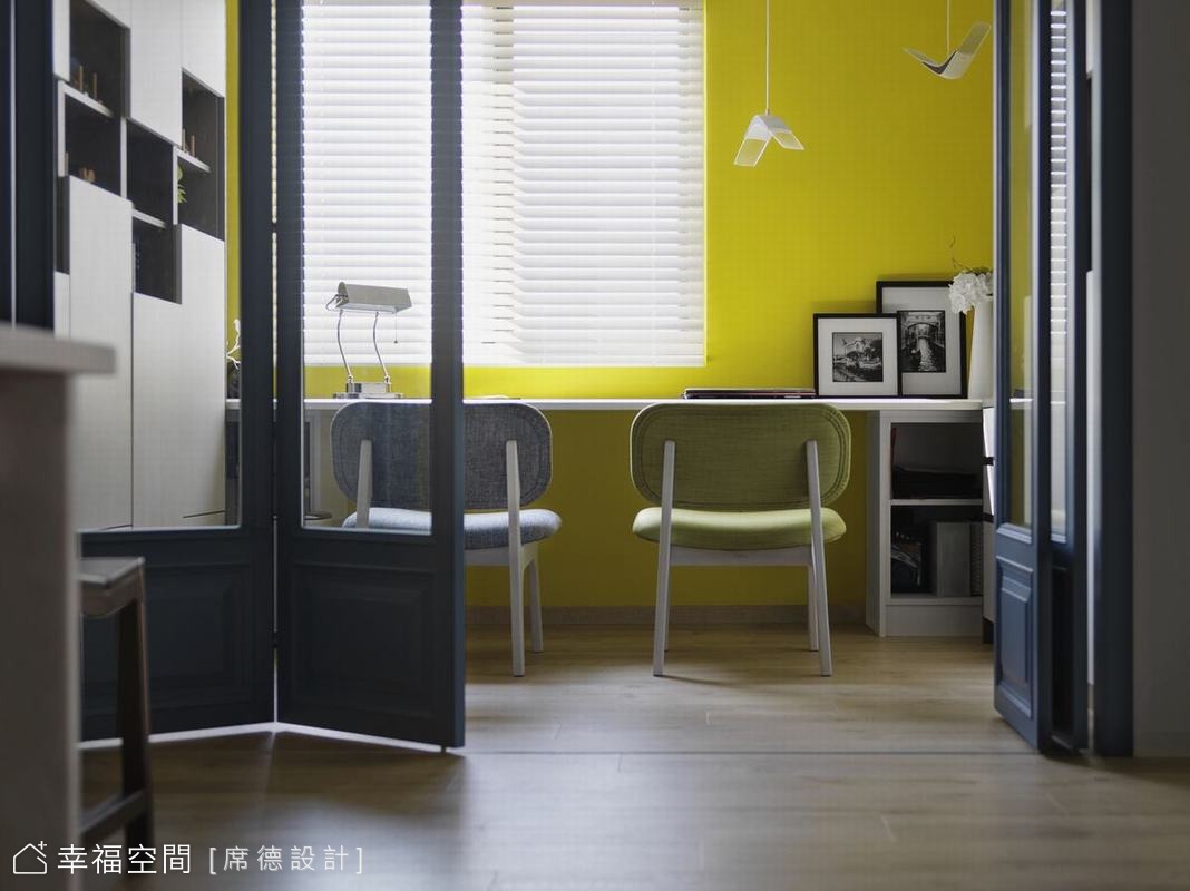 暖色書房