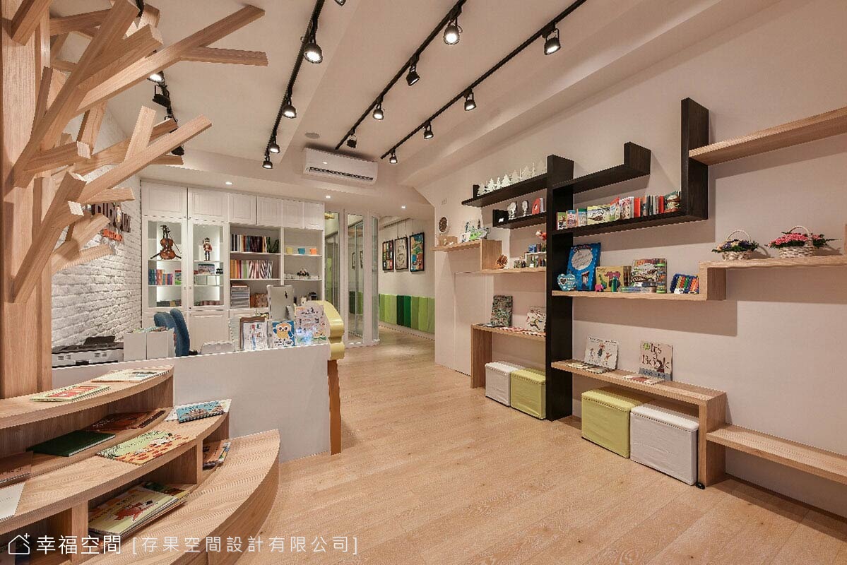 貓頭鷹旋律：孩子們的想像城堡