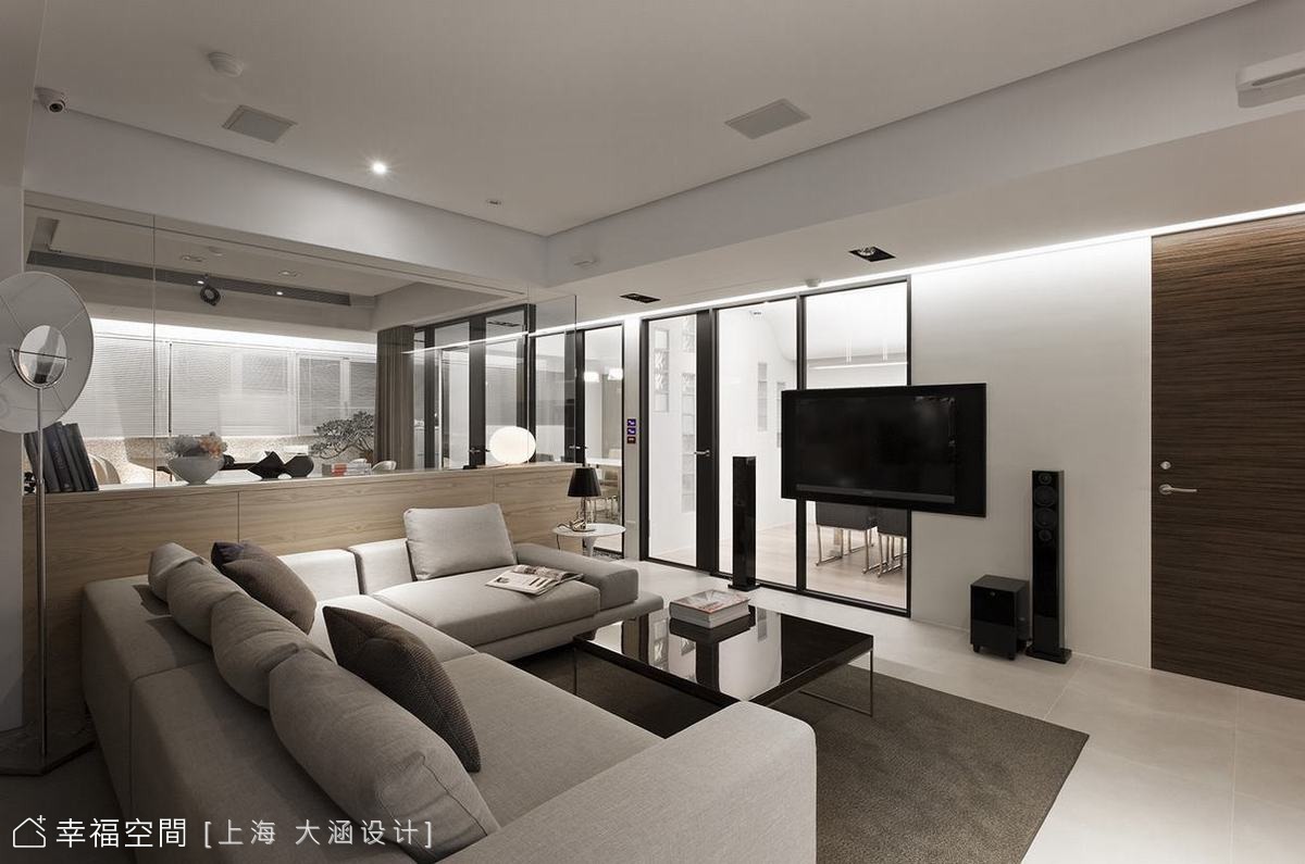 客廳電視牆