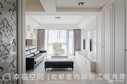 淨透光感 白色時尚