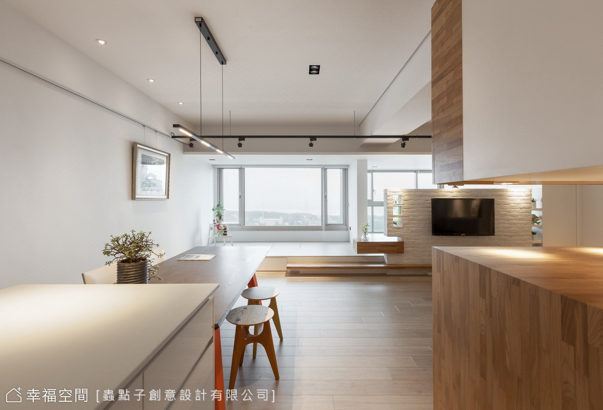 在家渡假：俯攬淡水河景的美宅