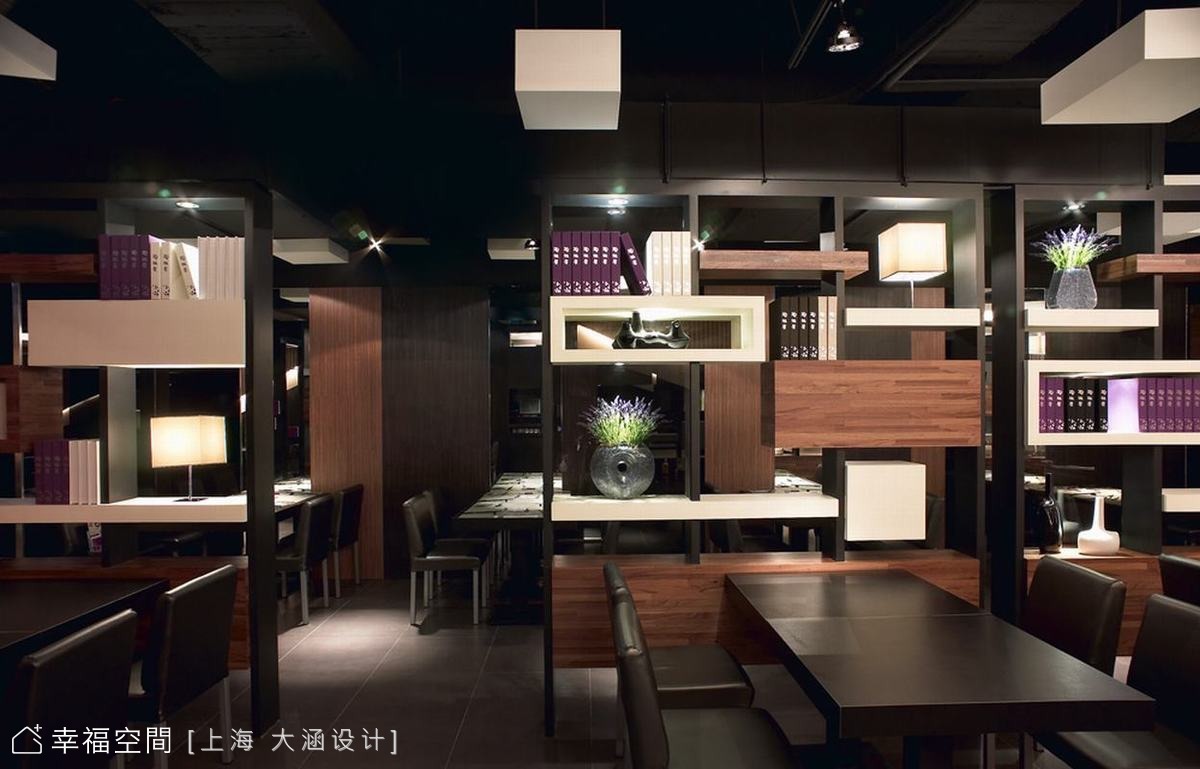幾何光影開啟塵封的記憶方盒