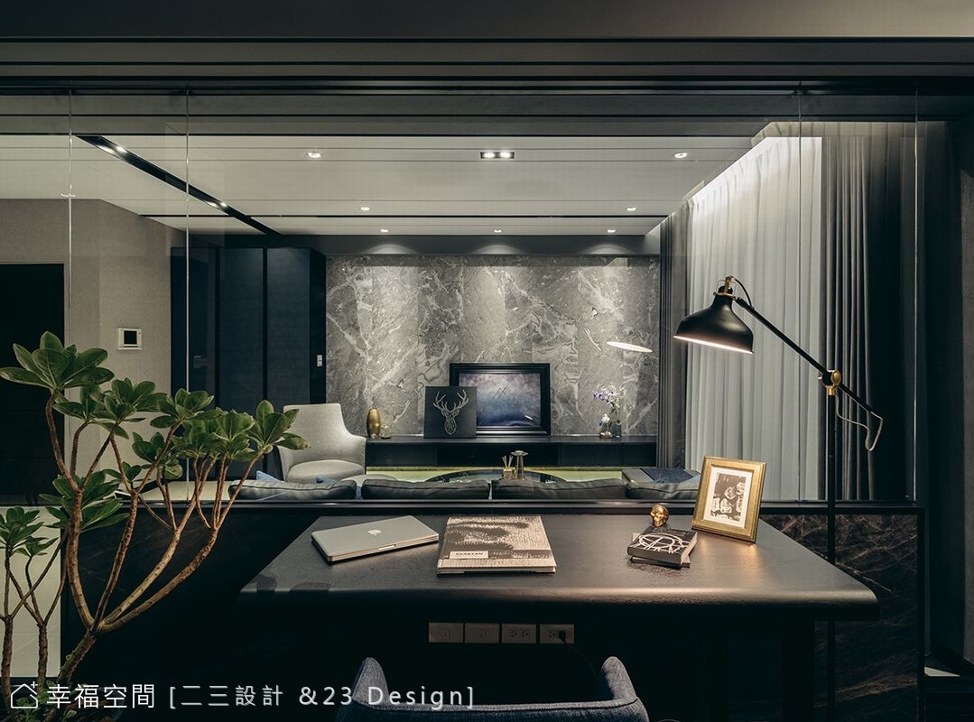 紳藍爵室