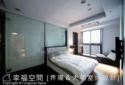 主臥(2)