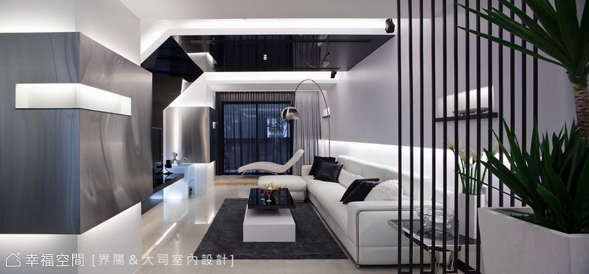 玄關望向客廳