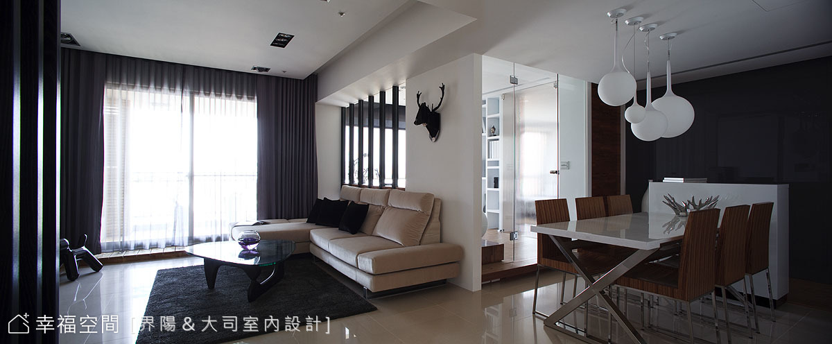 客廳(白天)