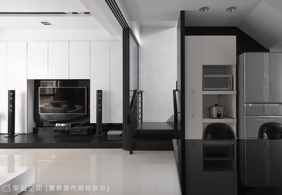 客廳電視牆