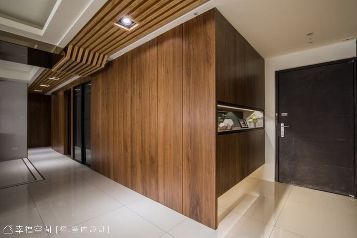 沈穩內斂