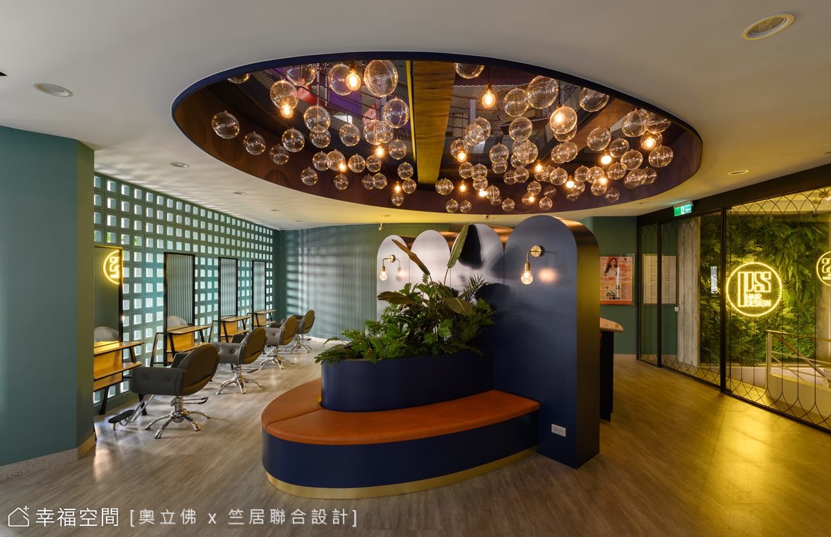 徜徉綠意海洋中 感受光影律動