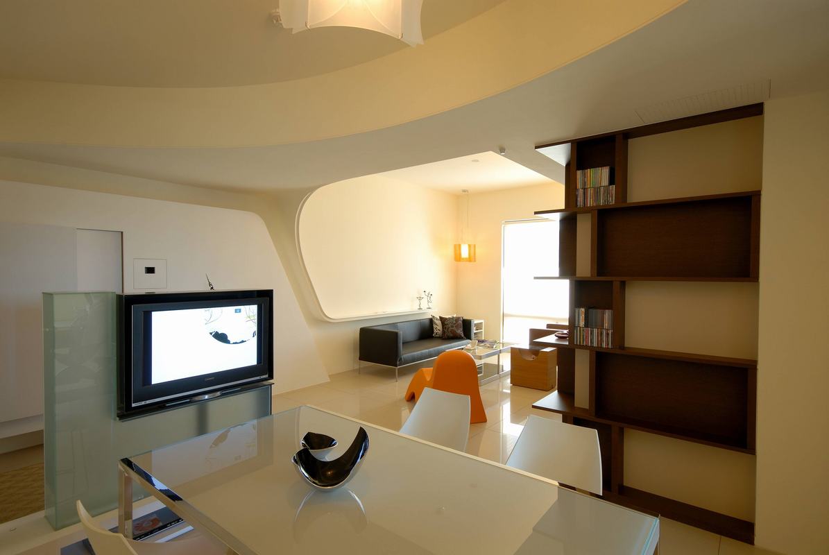 YO RESIDENCE