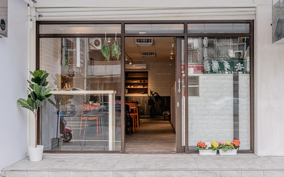 向陽小鎮 阿茂的早餐店｜現代風、混搭風｜20坪